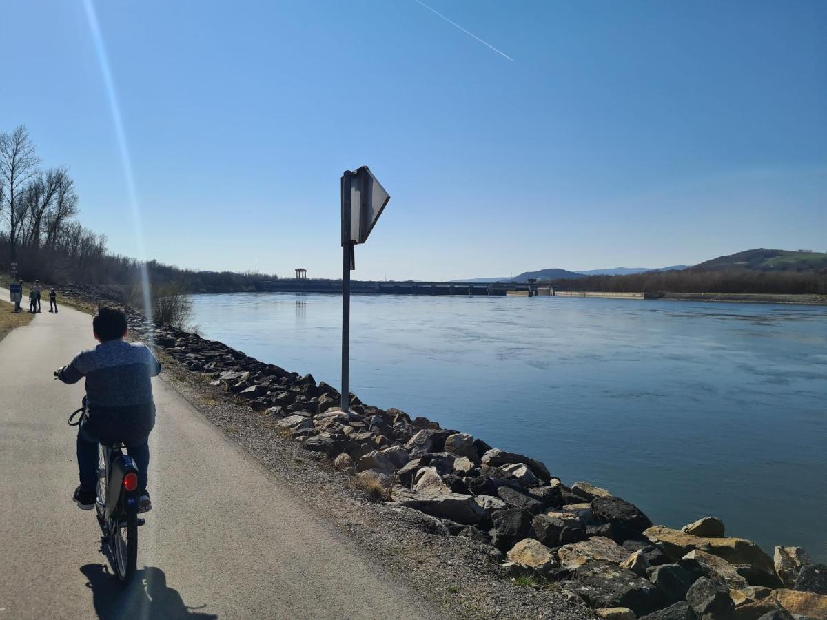 Ferienwohnung Schön Wohnen beim Stift Melk Exterior foto