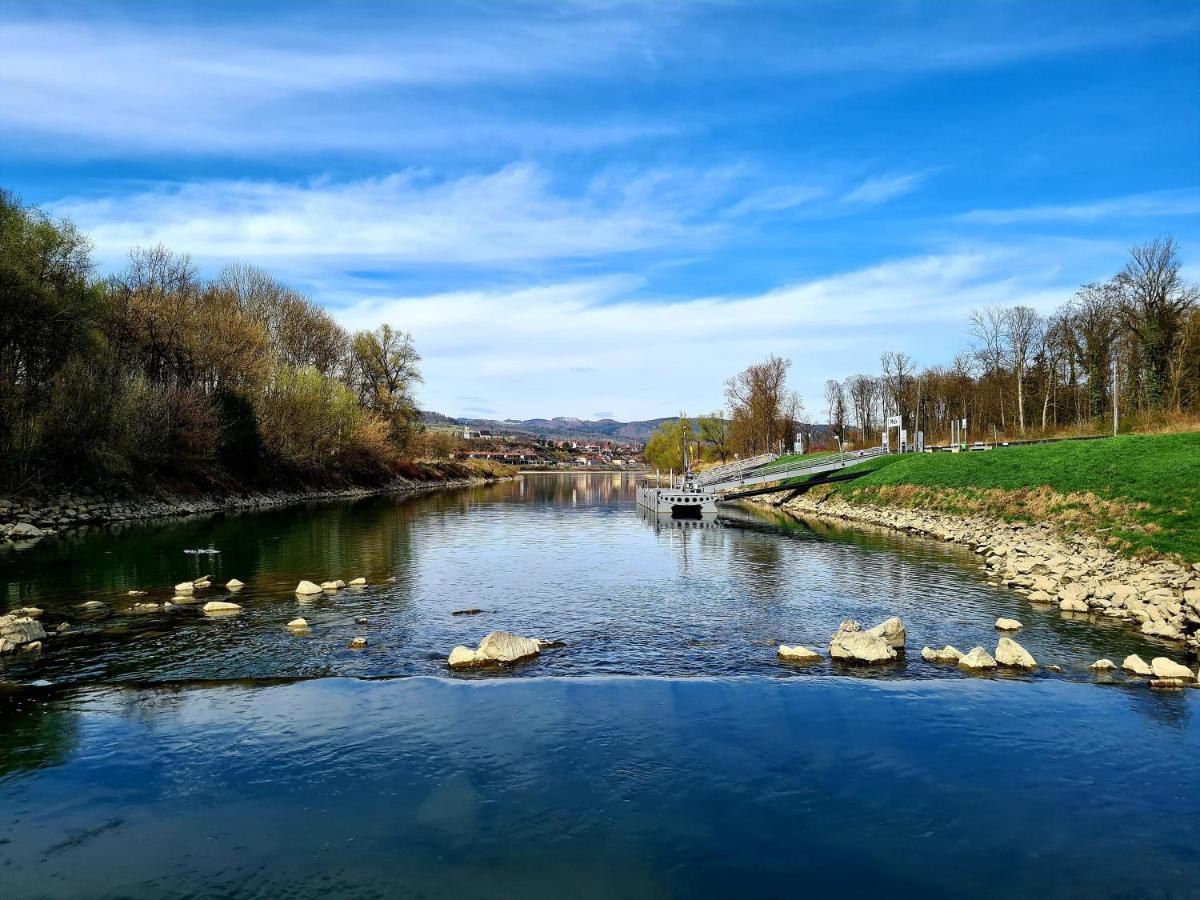 Ferienwohnung Schön Wohnen beim Stift Melk Exterior foto