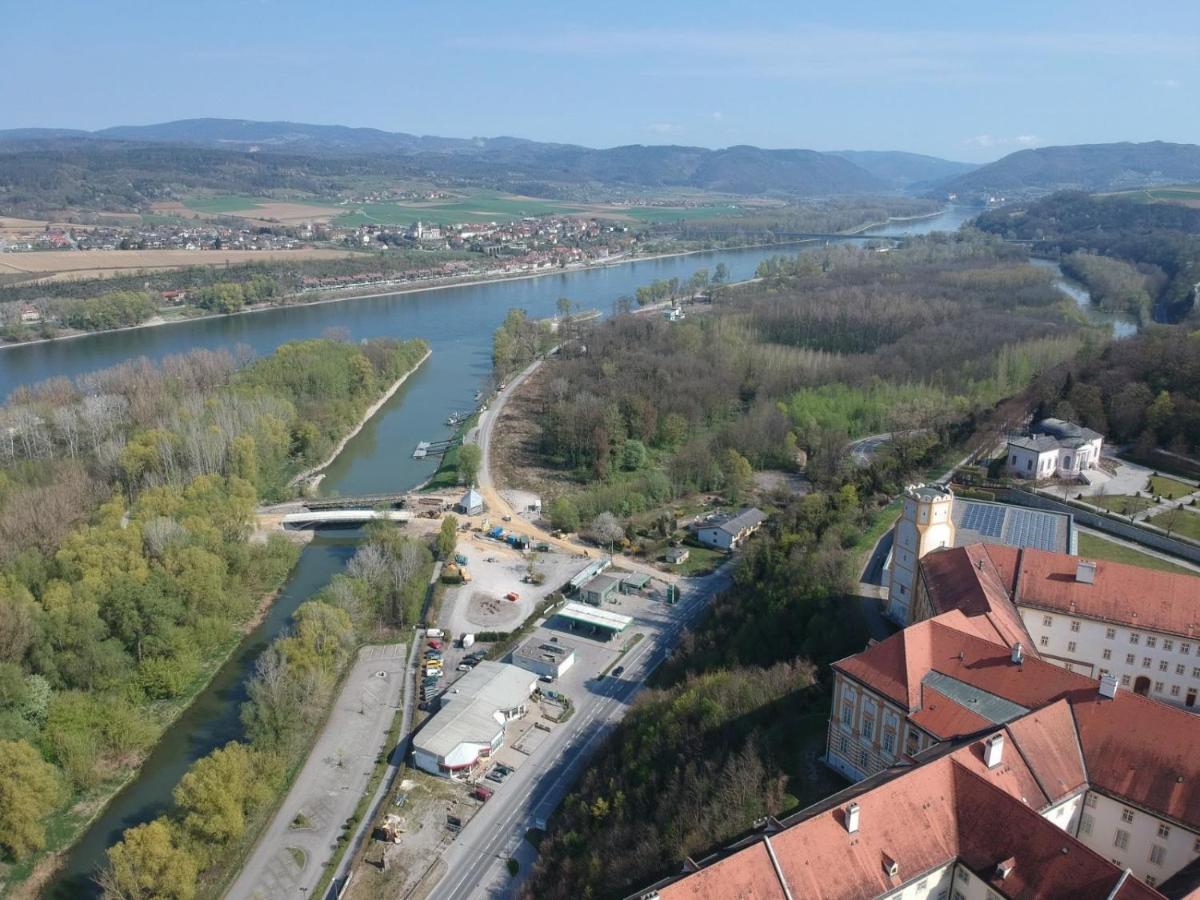 Ferienwohnung Schön Wohnen beim Stift Melk Exterior foto