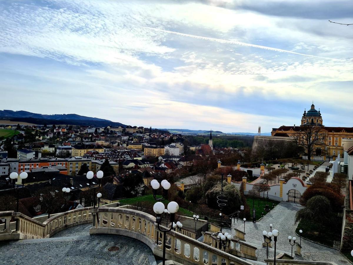 Ferienwohnung Schön Wohnen beim Stift Melk Exterior foto